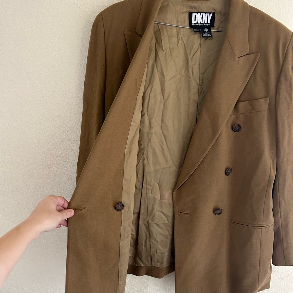 Vintage 90s DKNY Donna Karan 100% Wool Blazer Jacket Brown Business Size 4 Women - Picture 2 of 9